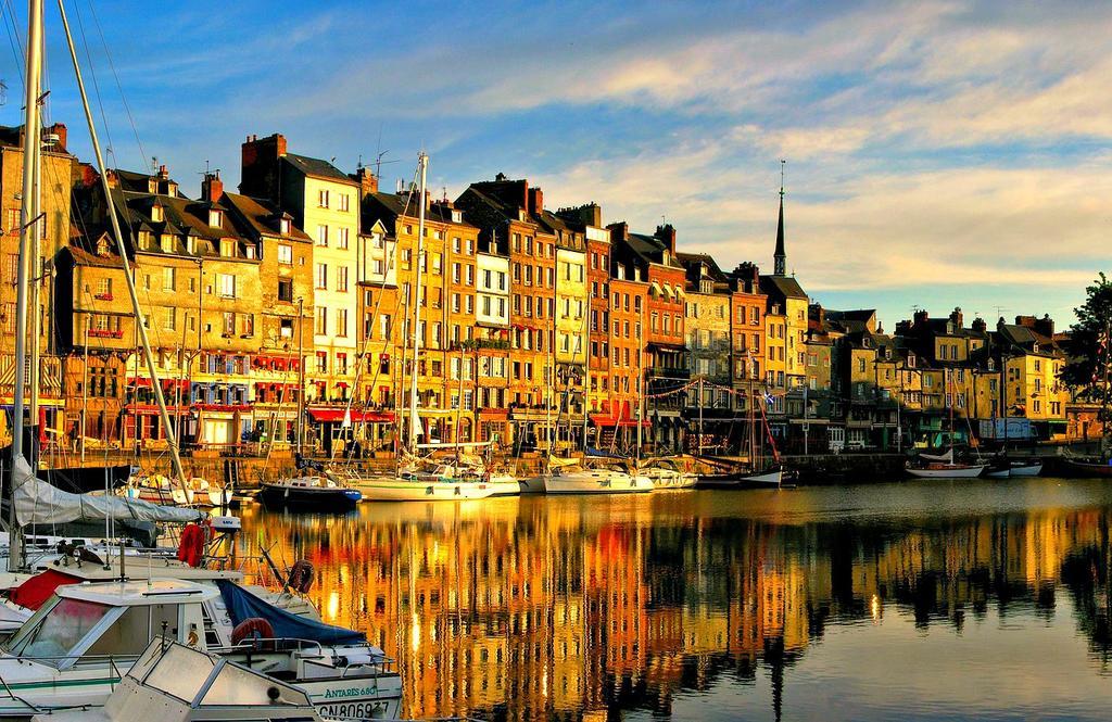 Le Bellevue - Beautiful Sea View Apartment Honfleur Exterior photo